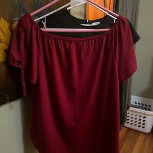 Low shoulder tie t shirt